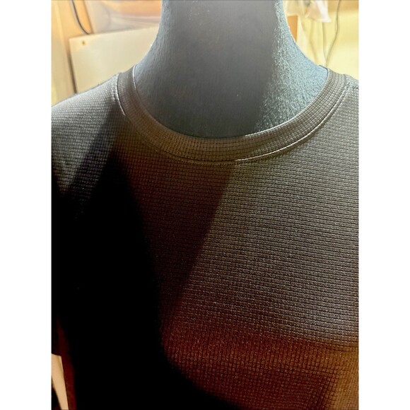 MTA SPORT TECH TEE GRAPHIC “STRONG” MENS BLACK TSHIRT XXL NWT - Picture 4 of 9